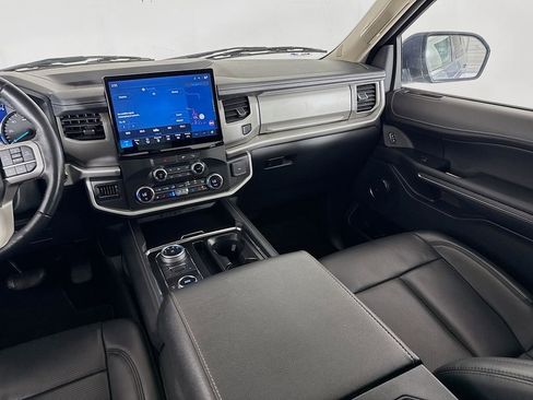 Used 2022 Ford Expedition XLT AWD/4WD image 28