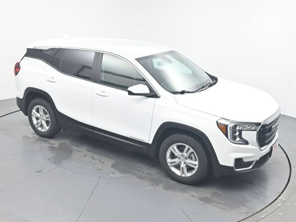 Used 2024 GMC Terrain SLE AWD/4WD image 27