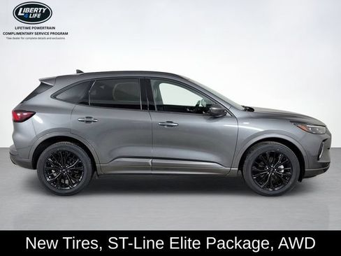 Used 2023 Ford Escape ST-Line Elite AWD/4WD image 2