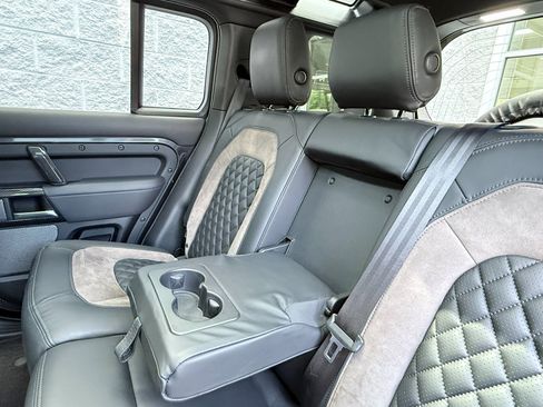 Used 2023 Land Rover Defender 110 Carpathian Edition AWD/4WD image 33