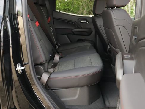 New 2025 Chevrolet Colorado Z71 image 34