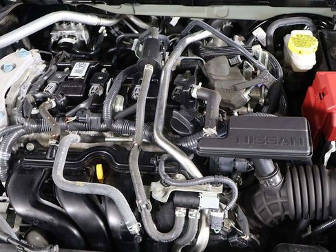 Used 2024 Nissan Sentra SV FWD image 14