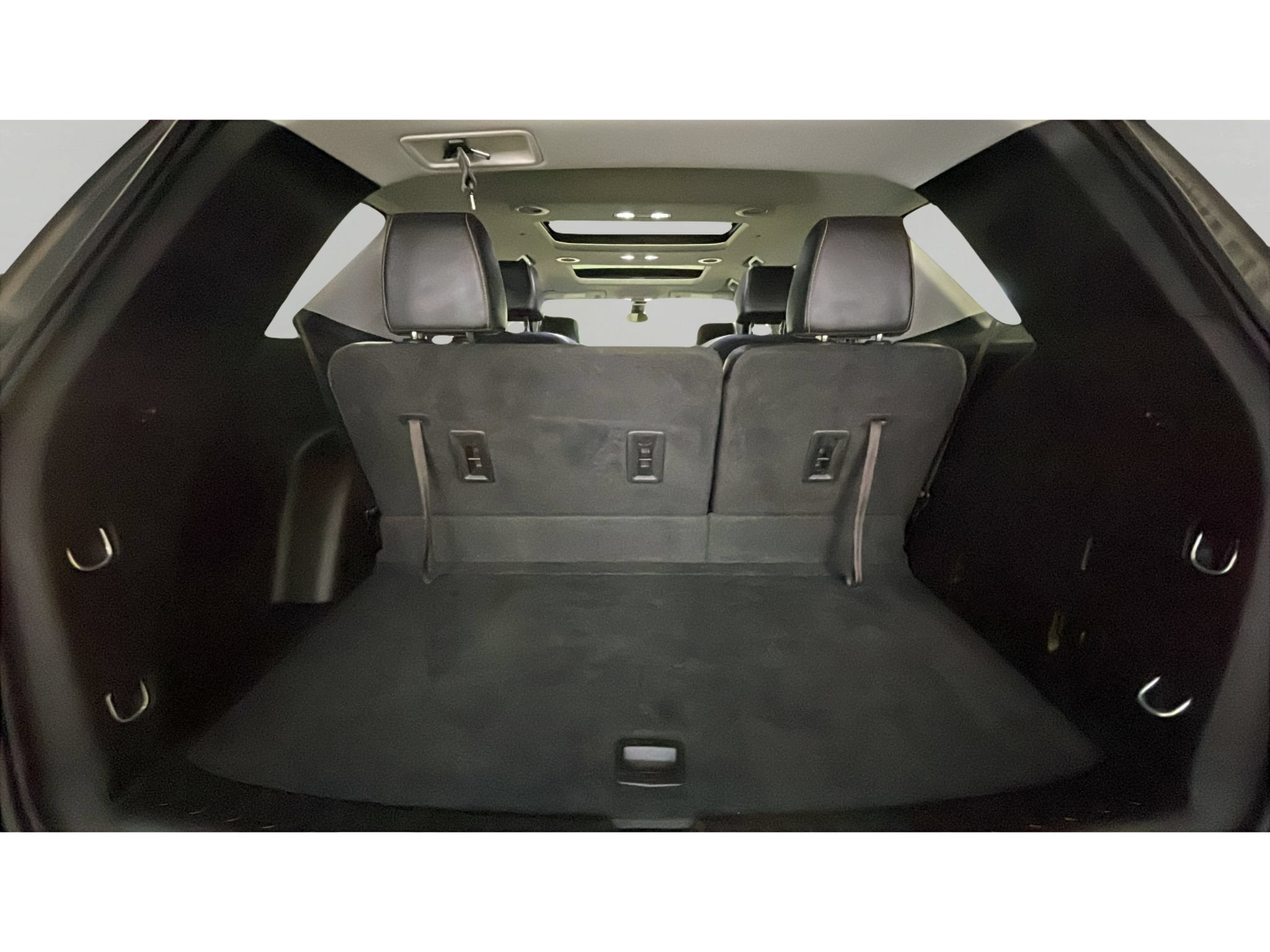 Used 2019 Chevrolet Traverse RS AWD/4WD image 17