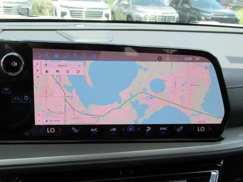 New 2025 Chevrolet Traverse LT w/ Enhanced Driving Package image 21