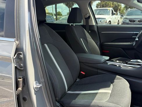 Used 2023 Hyundai Sonata SEL image 17