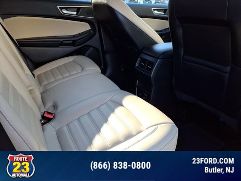 Certified 2022 Ford Edge SEL w/ Convenience Package image 11