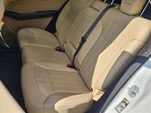 Used 2017 Mercedes-Benz GLE 350 image 17