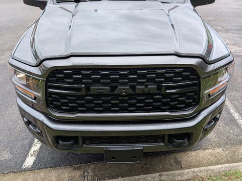 Used 2024 RAM 2500 Big Horn w/ Night Edition AWD/4WD image 12