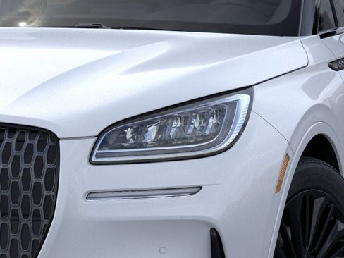 New 2026 Lincoln Corsair Premiere AWD/4WD image 18