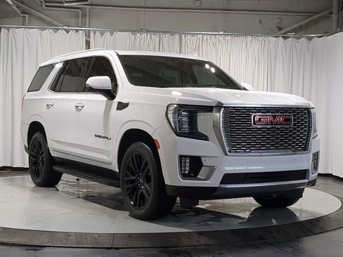 Used 2023 GMC Yukon Denali image 16
