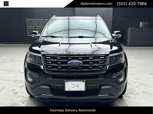 Used 2017 Ford Explorer Sport w/ Equipment Group 401A AWD/4WD image 11