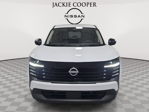 New 2026 Nissan Kicks S w/ Charging Package image 2