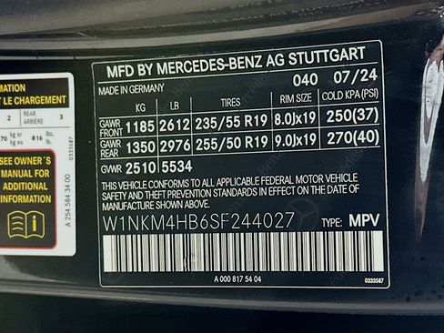 Certified 2025 Mercedes-Benz GLC 300 GLC 300 image 32
