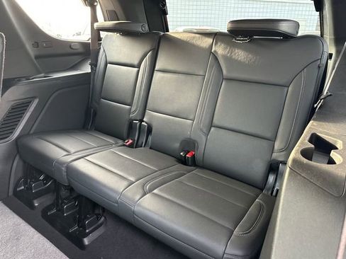 Used 2024 Chevrolet Tahoe LT image 14