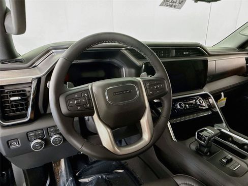 New 2026 GMC Sierra 1500 Denali w/ Denali Reserve Package AWD/4WD image 5