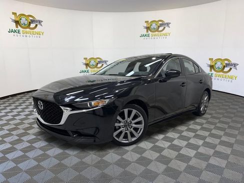 Used 2023 MAZDA MAZDA3 s FWD image 4