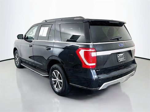 Used 2020 Ford Expedition XLT w/ Equipment Group 202A image 5