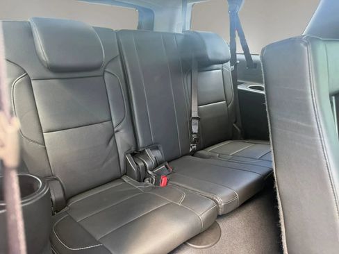Used 2019 Chevrolet Suburban LT AWD/4WD image 45