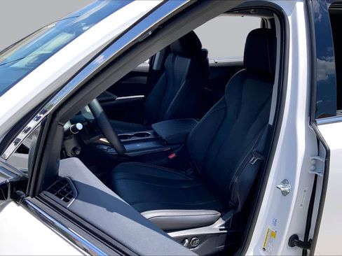 Used 2026 Acura MDX FWD w/ Technology Package image 8