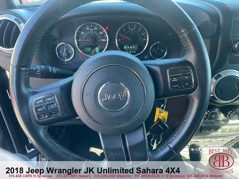 Used 2018 Jeep Wrangler Unlimited Sahara w/ Connectivity Group image 12