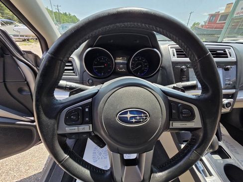 Used 2017 Subaru Legacy 2.5i Premium AWD/4WD image 25