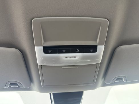 Used 2025 Nissan Altima 2.5 SV FWD image 31