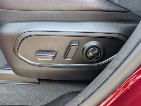 New 2026 Jeep Grand Cherokee Altitude RWD image 16