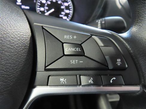 Used 2024 Nissan Sentra SV image 23