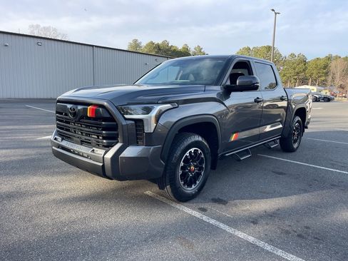 Used 2025 Toyota Tundra SR5 image 2