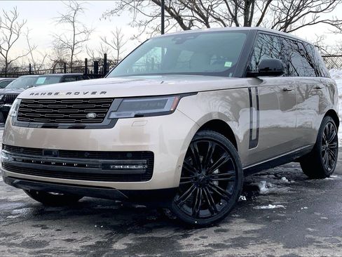 New 2026 Land Rover Range Rover SE image 1