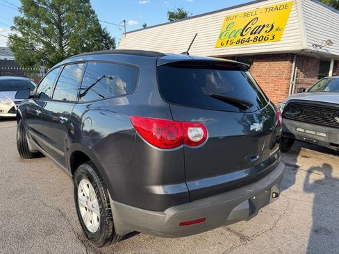 Used 2011 Chevrolet Traverse LS FWD image 8