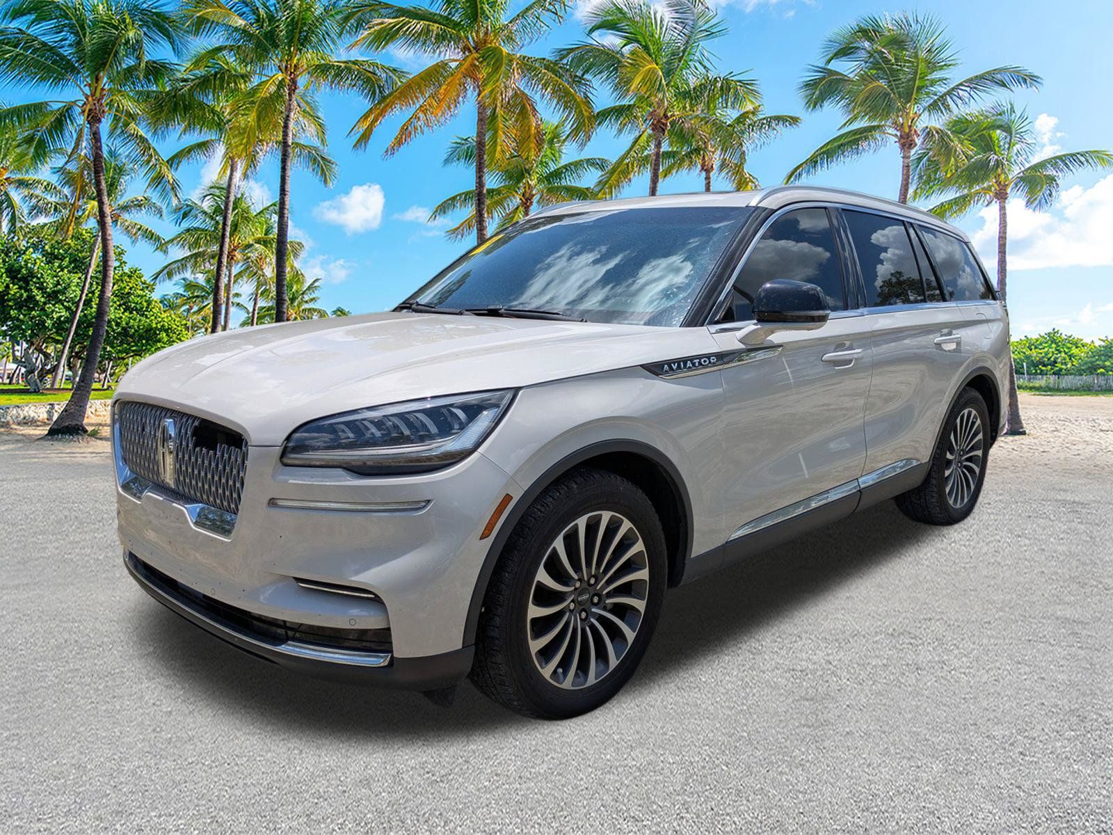 Used 2022 Lincoln Aviator Reserve RWD image 8