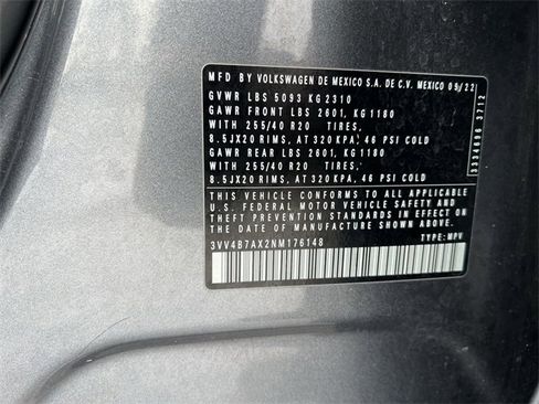 Used 2022 Volkswagen Tiguan SEL R-Line image 26