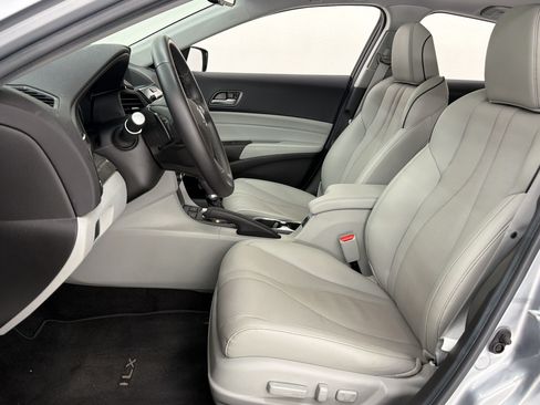 Used 2022 Acura ILX w/ Premium Package FWD image 5
