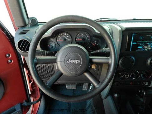 Used 2009 Jeep Wrangler X image 18