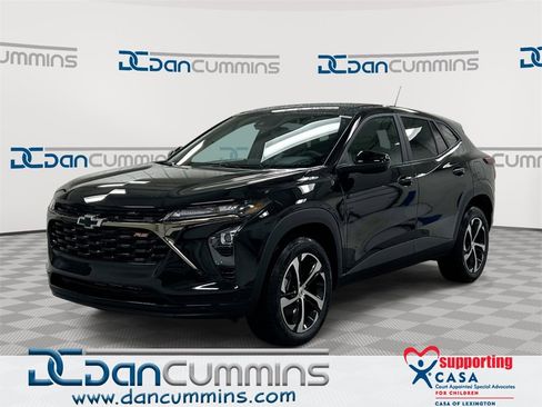 New 2026 Chevrolet Trax RS image 1