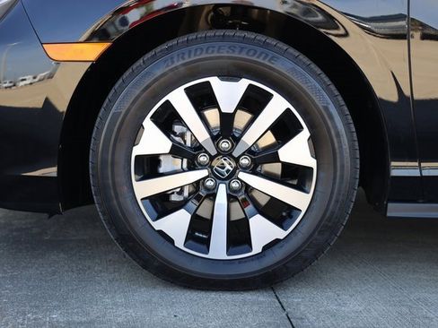 New 2026 Honda Odyssey EX-L image 9