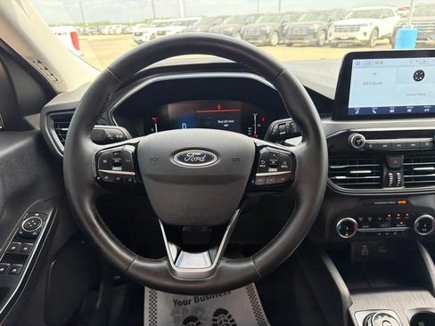Used 2024 Ford Escape Active w/ Cold Weather Package FWD image 11