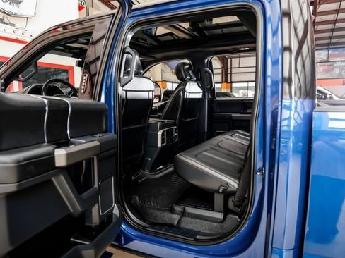 Used 2022 Ford F250 Platinum w/ FX4 Off-Road Package AWD/4WD image 49