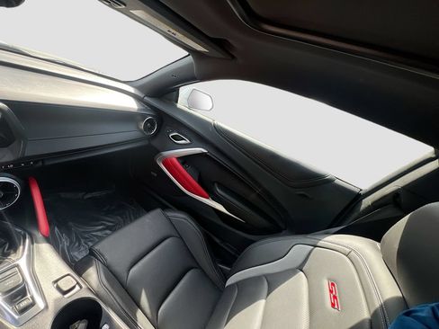 Used 2024 Chevrolet Camaro SS RWD image 25