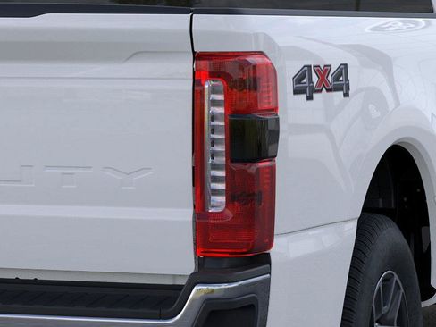 New 2026 Ford F350 Lariat AWD/4WD image 22