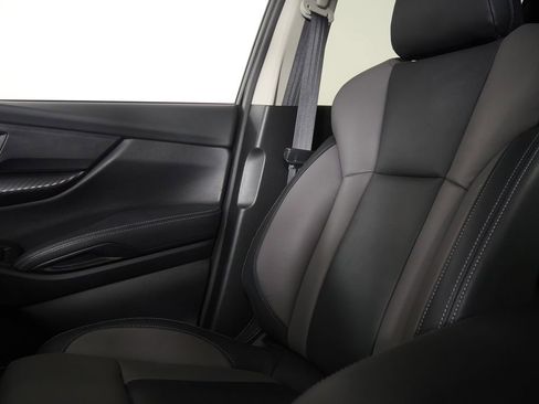 Used 2022 Subaru Ascent Onyx Edition image 25