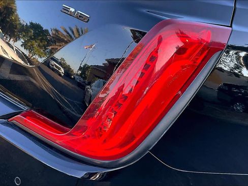 Used 2019 Cadillac XTS Luxury image 28