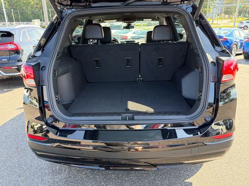 Certified 2024 Chevrolet Equinox RS w/ LPO, Floor Liner Package FWD image 27