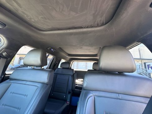 Used 2025 Hyundai Santa Fe Calligraphy image 31