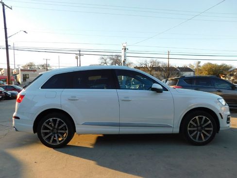 Used 2017 Audi Q7 2.0T Premium Plus w/ Premium Plus Package image 8