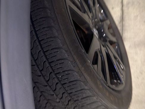 Used 2021 Honda Pilot Special Edition image 4