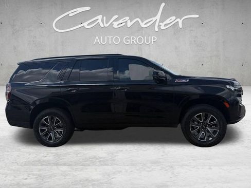Used 2024 Chevrolet Tahoe Z71 w/ Luxury Package AWD/4WD image 17