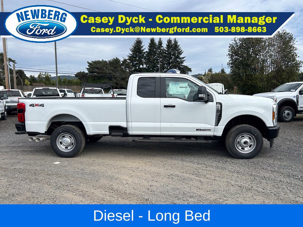 New 2025 Ford F250 XL w/ 360-Degree Camera Package AWD/4WD image 5
