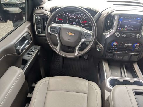 Used 2022 Chevrolet Silverado 2500 LTZ w/ LTZ Plus Package AWD/4WD image 17